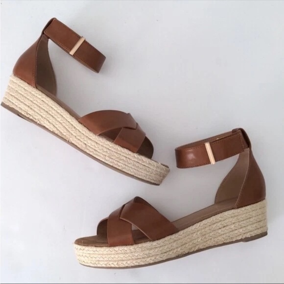 Michael by Michael Shannon Wedge Sandals – Size 9 – Tan Espadrille Platform, EUC - Picture 2 of 10